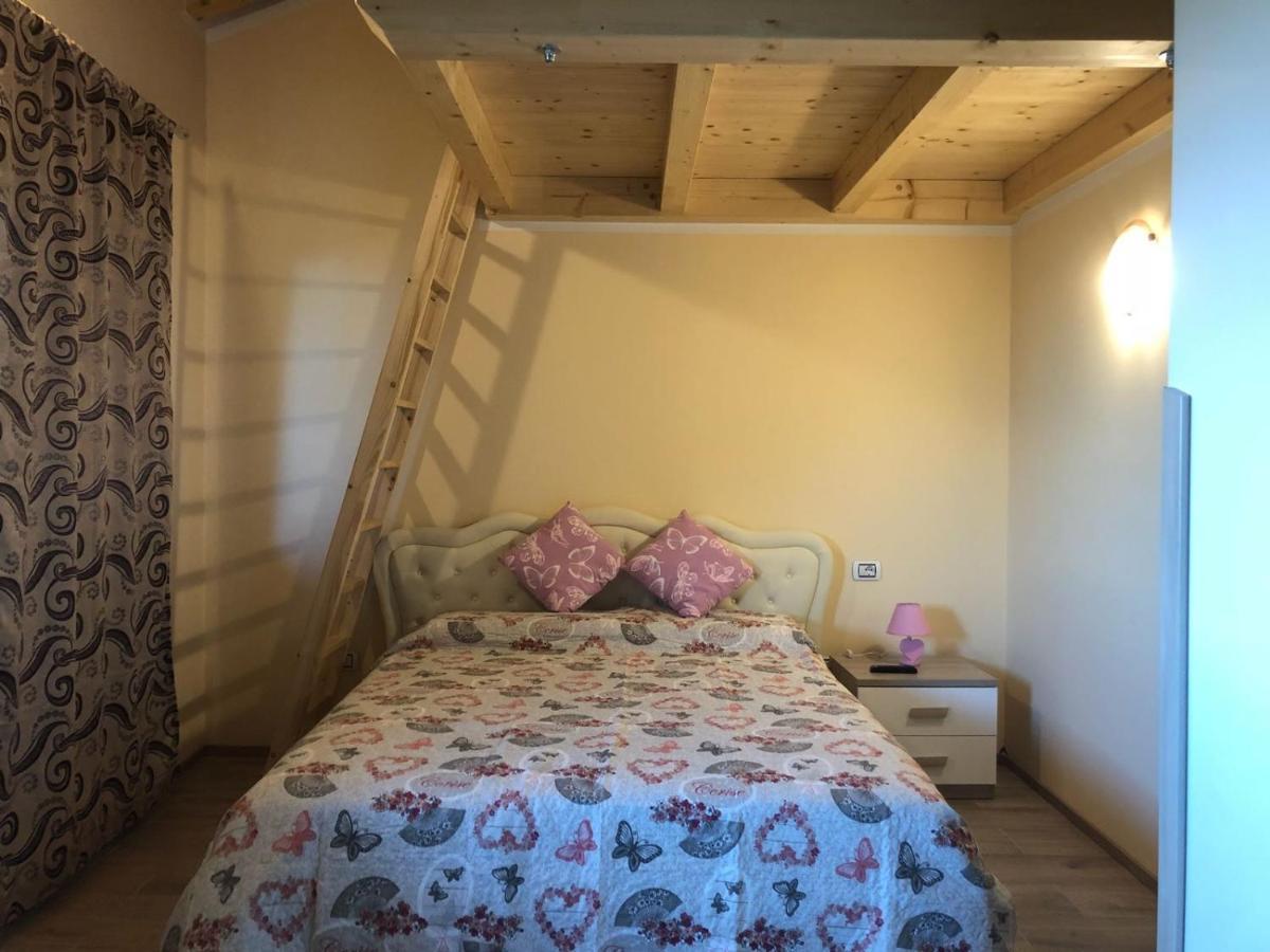B&B Butterfly Bresimo Bagian luar foto
